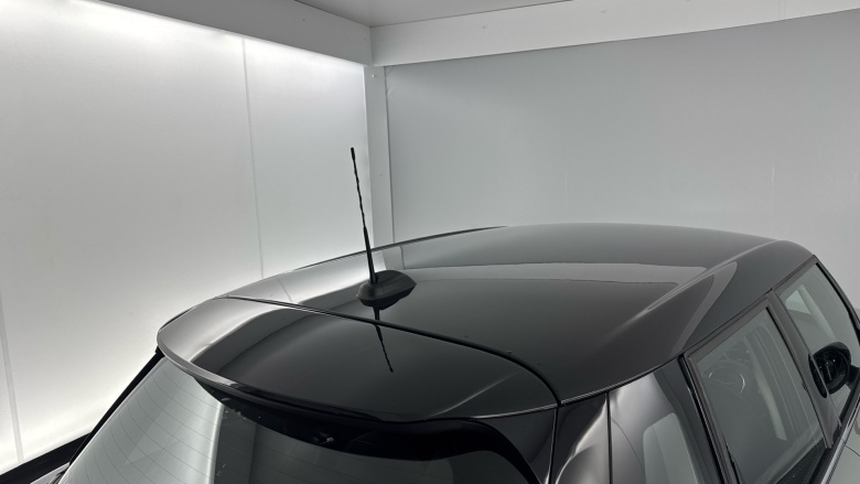 MINI Hatchback 1.5 Cooper Classic 5dr Petrol Hatchback